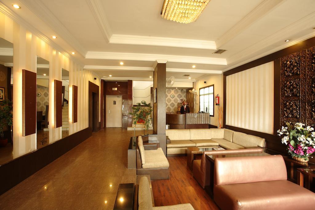 Surya Royal Hotel Kota (Rajasthan) Exterior foto