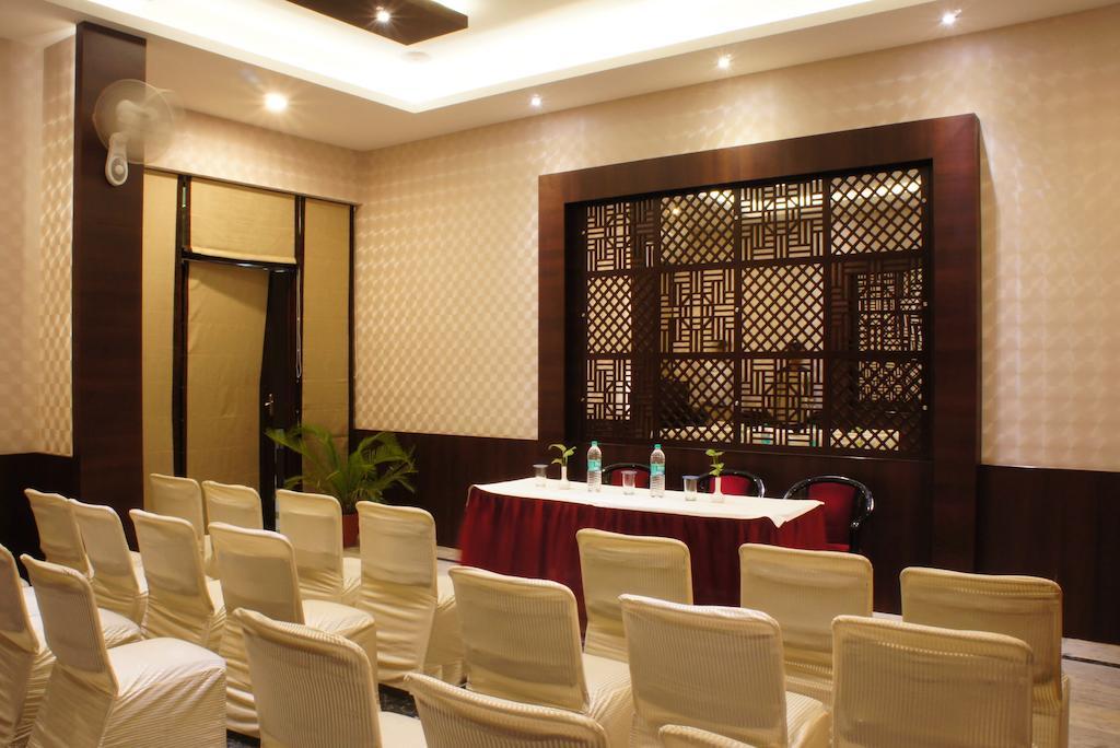 Surya Royal Hotel Kota (Rajasthan) Exterior foto